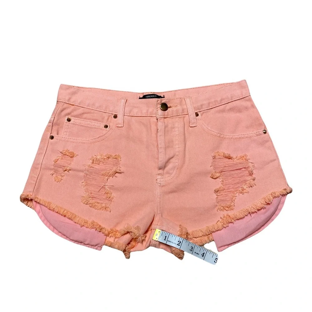 Forever 21 Jean Shorts Women’s 27 Peach Denim Distressed High Rise Button Fly